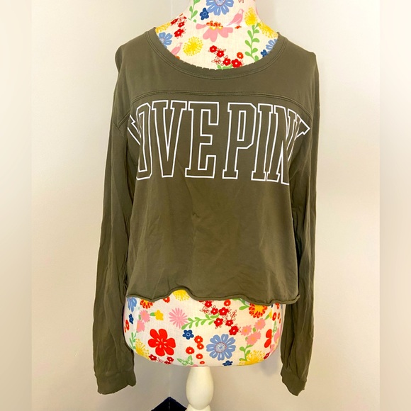 PINK Victoria's Secret Tops - VS PINK Cropped Long Sleeve T Shirt